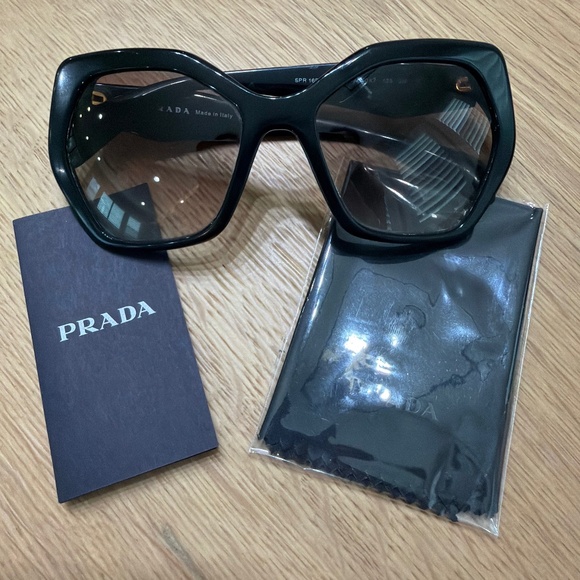 Prada Accessories - Prada Oversized Gradient Sunlgasses